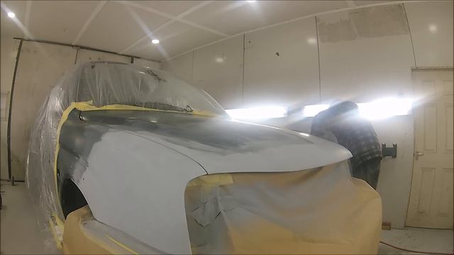 Part 1, Mitsubishi L200 Prep and Basecoat Using the IWata W-400 Bellairia Classic 1.3 смотреть онлайн