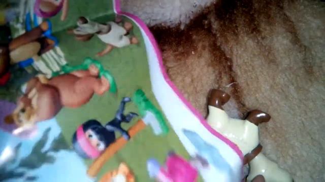 Распаковка Kinder сюрприза канал София смотреть онлайн