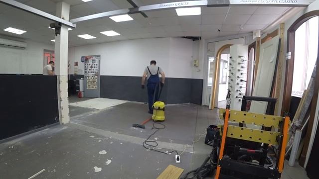 ДЕШЕВЫЙ ЛАМИНАТ ДЛЯ ОФИСА ИЛИ МАГАЗИНА. Китайский ламинат Praktik.