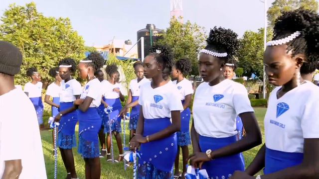 Makuach Diamond 💎 girls:The meaning and where the name makuach Diamond girls came from.