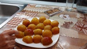 Попробовала морозить груши.