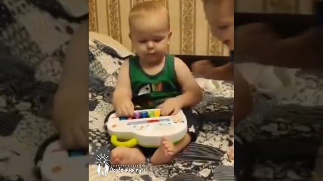 Доставка юным музыкантам. Благотворительный Фонд "Особенный путь". Развлечения для детей с ОВЗ.