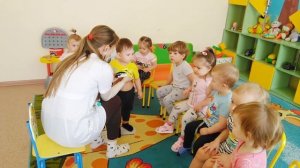 Сиреневая (младшая группа). Педиатр