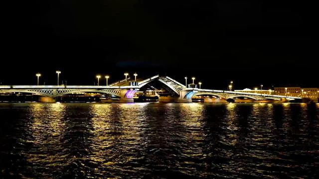 Развод мостов в Петербурге смотреть онлайн