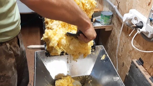 Экструдер АВВ-100. Сколько мёда в забрусе. 09.08.19 смотреть онлайн