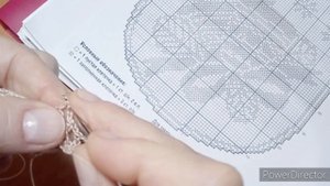 Салфетка_крючком,_в_стиле_филейного_кружева(1)(1)(1)_HD 720p.mp4