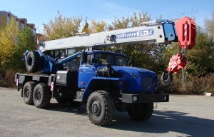 Автокран 25 т Галичанин КС 55713-3, 6х6, 275л.с., 25т, 3 секции ,  без перегруза, 15т на заднюю тел.