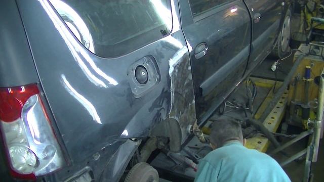 Дачия Логан . Чисто кузовной ремонтик))) смотреть онлайн