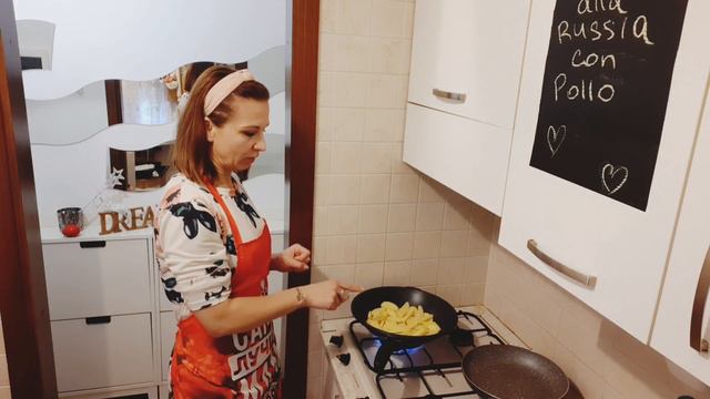 Patate alla RUSSA, con pollo marinato. Жареный картофель, Правильный Рецепт картофеля и курицы смотреть онлайн
