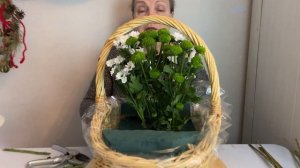 Корзина из кустовой хризантемы. Флористика