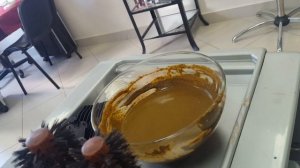 VLOG 3: Окрашиваю волосы хной !