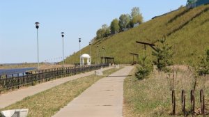 В Междуреченском завершили благоустройство набережной