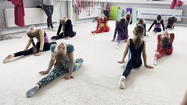 Растяжка шпагат смотреть онлайн