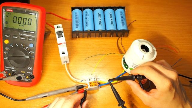 Мощный двигатель с крыльчаткой для аккумуляторного мини пылесоса 250Вт смотреть онлайн