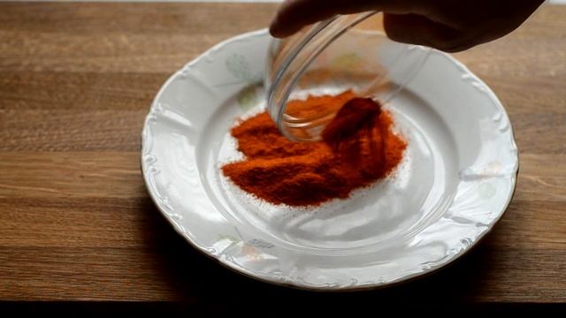 Сало с перцем