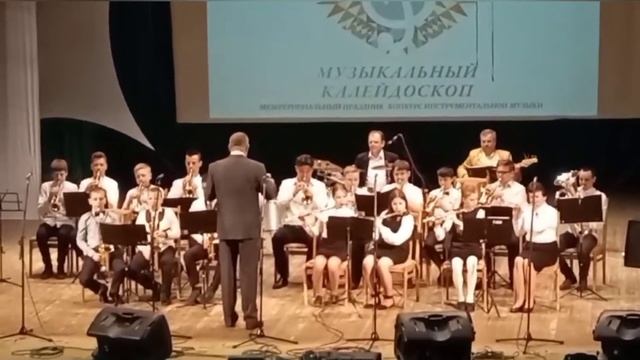 Образцовый духовой оркестр, Марш "Друзья Молдовы", Г.Гаевский; "Полька", Г.Гаевский. смотреть онлайн