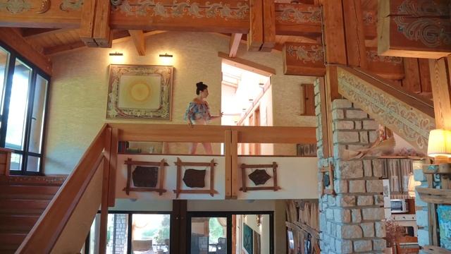 МЫ НА КРАСНОЙ ПОЛЯНЕ В СОЧИ! Обзор ОСОБНЯКА с бассейном у реки в горах за 270млн₽ смотреть онлайн