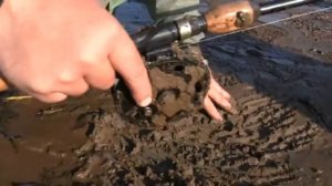 Катушку Нельма закапываем в грязь промываем и кидаем. А Ваша катушка так может?