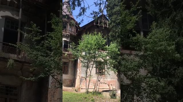 Aramyant s castle, Lori Akhtala Armenia??