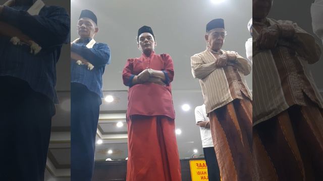 SHOLAT WITIR imam MESIR by Arifin instruktur смотреть онлайн