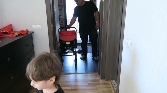 ДЕНЬ РОЖДЕНИЯ СЫНА 4 ГОДА ПРАЗДНУЕМ ПОДАРКИ ШАРИКИ ТОРТ смотреть онлайн