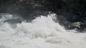 Каякинг на реке Кумир по большой воде. Западный Алтай