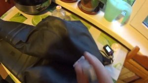 Ремонтируем резиновые сапоги жидкой латкой (мини обзор)