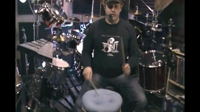 Развитие двухударной дроби без отскока - Майк Михалков смотреть онлайн