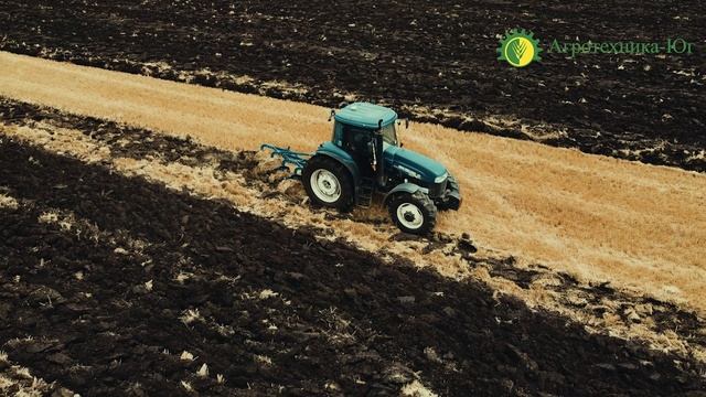 4 корпусной эксцентрический плуг #UNLU в паре с трактором #NewHolland