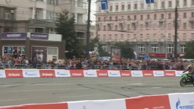 Челябинск, август 2014. Трюки на мотоцикле