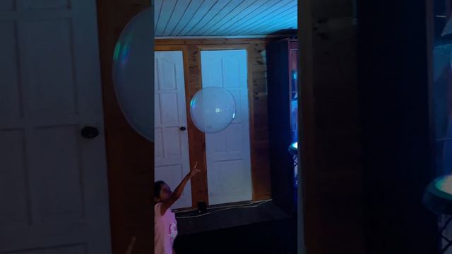 Шоу мыльных пузырей Оксаны Логро