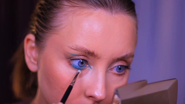 Как разнообразить повседневный макияж, 5 способов. Цвет в ежедневном макияже. смотреть онлайн