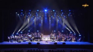 Симфонический оркестр Москвы "Русская филармония" с программой "QUEEN BEST HITS".