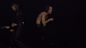 Måneskin bids Seattle fans farewell--I Wanna be Your Slave--Loud Kids Tour at Paramount 2022-10-31