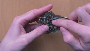 E14 - SOLUTION - Helix by Hanayama Cast Puzzles