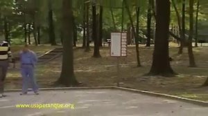 How to play petanque