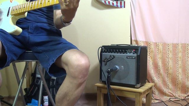 Fender Japan Tube10 смотреть онлайн