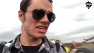 ПРЕВРАЩАЕМ ПИКАП В МОНСТРА | WhistlinDiesel на русском