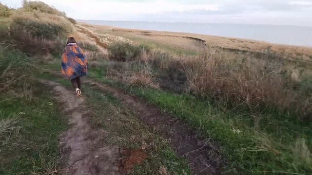 259 Переезд с севера на юг из города в деревню / Прогулка к замку Лакиера / Заброшенная гостиница