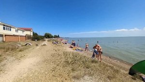 Отдых в Ейске на Азовском море . Что не так с Ейском ? Ейский лиман в середине июля 2023 года .