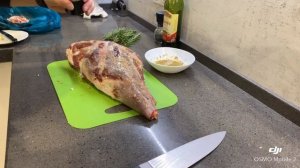 Запечённая баранья нога в рукаве