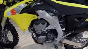 SUZUKI RM-Z 450 MOTO CROSS ENDURO BIKE YELLOW COLOUR MODEL 2017 WALKAROUND