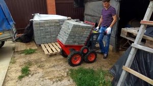 МОТОМУЛ перевозит 450 кг брусчатки (мини думпер, мини самосвал МОТОМУЛ)