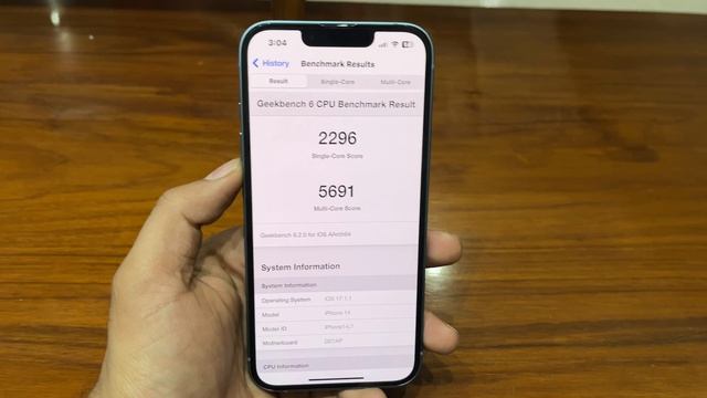 iOS 17.1.2 Released - what’s new @Moneytomoney397 смотреть онлайн