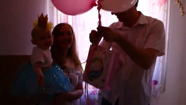 1 годик! смотреть онлайн