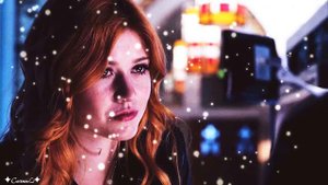 Джейс и Клэри-Стала свободнее...