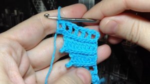 Теплый бактус крючком в стиле боснийского вязания