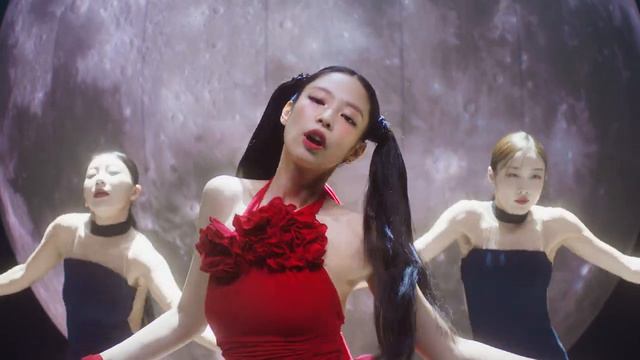 JENNIE - ‘You & Me’ DANCE PERFORMANCE VIDEO