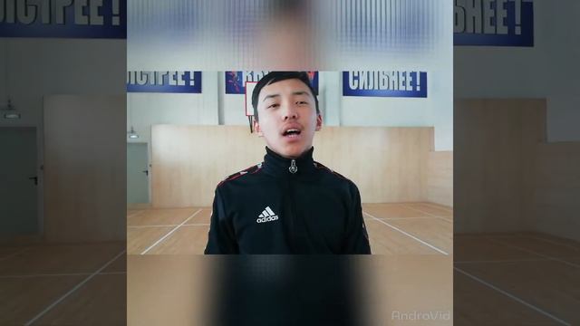 Новогоднее поздравление от 10-11 классов смотреть онлайн