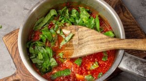 Кетчуп с базиликом на зиму